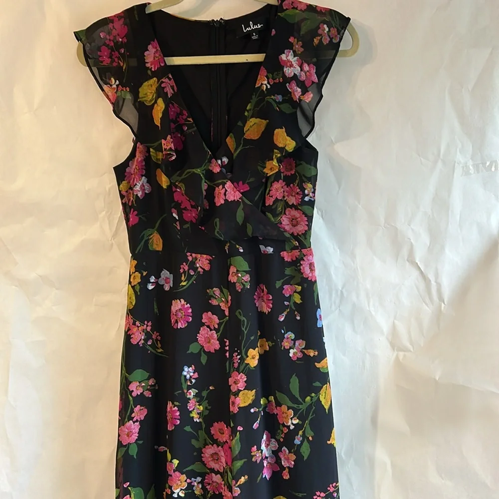 Lulus Blooming Love Black Floral Print Ruffled Jumpsuit Size Small S Current - Picture 2 of 14